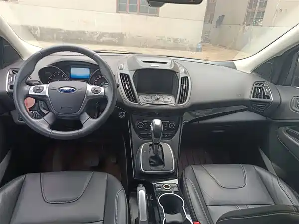 Ford Kuga 2013