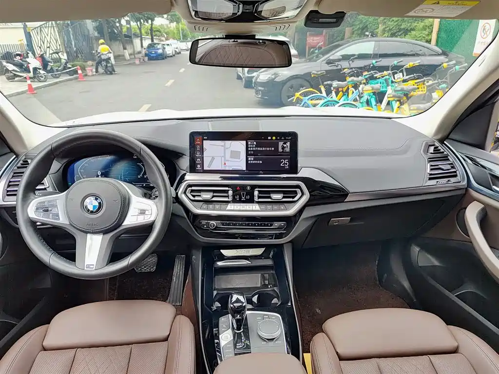 BMW X3 2022 — фото 10