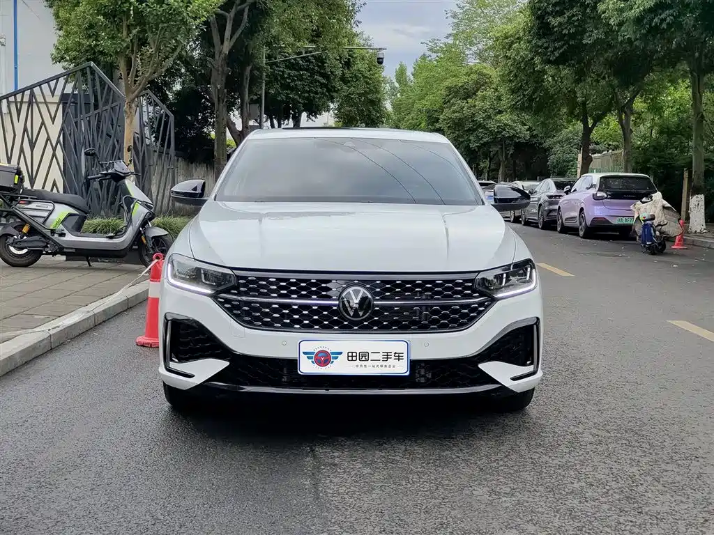 Volkswagen Lavida 2024