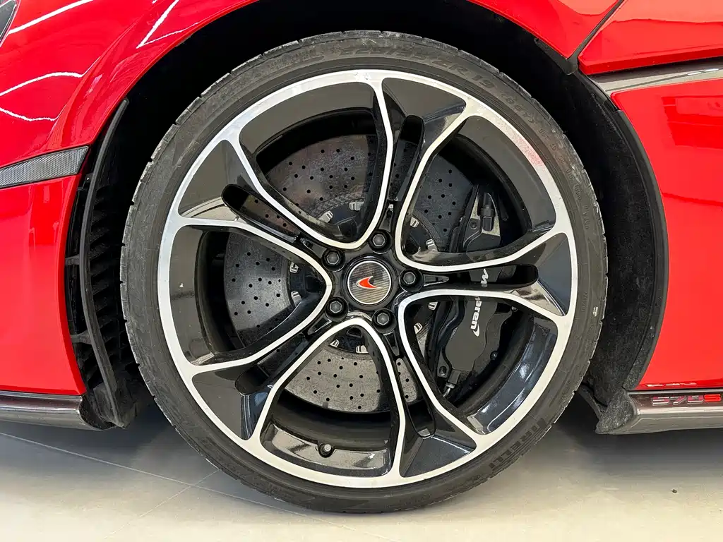 McLaren 570 2018 — фото 13