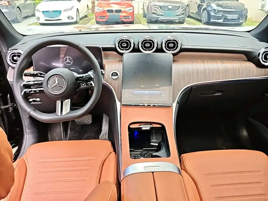 Mercedes-Benz GLC 2025 — фото 10