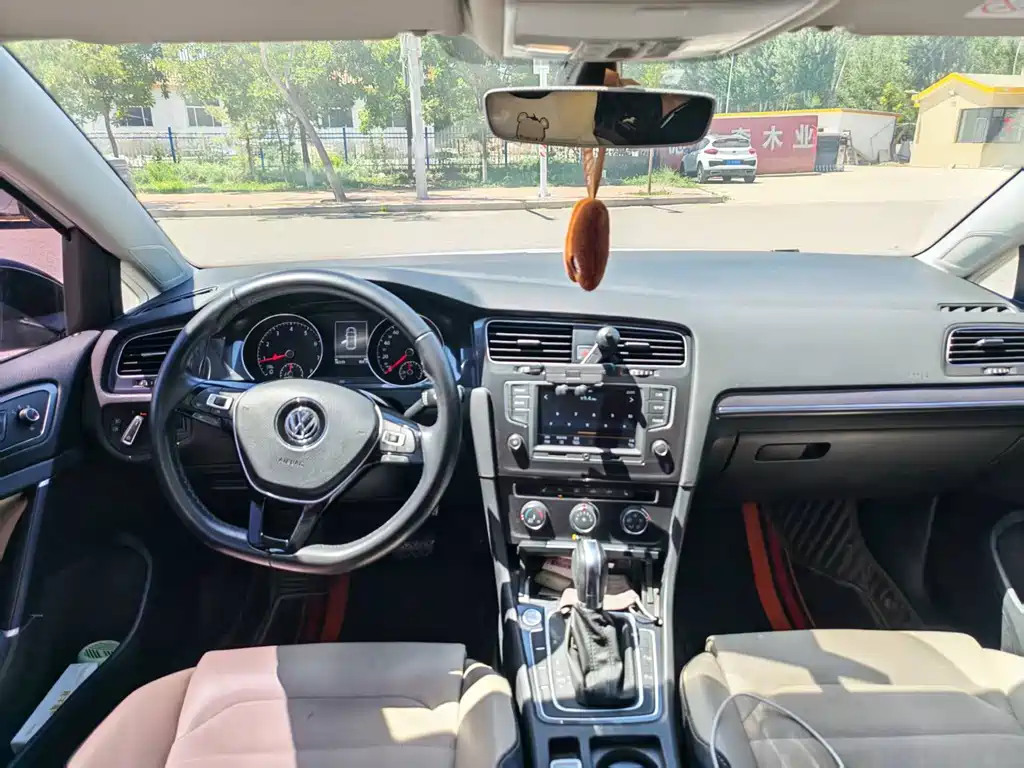 Volkswagen Golf 2017