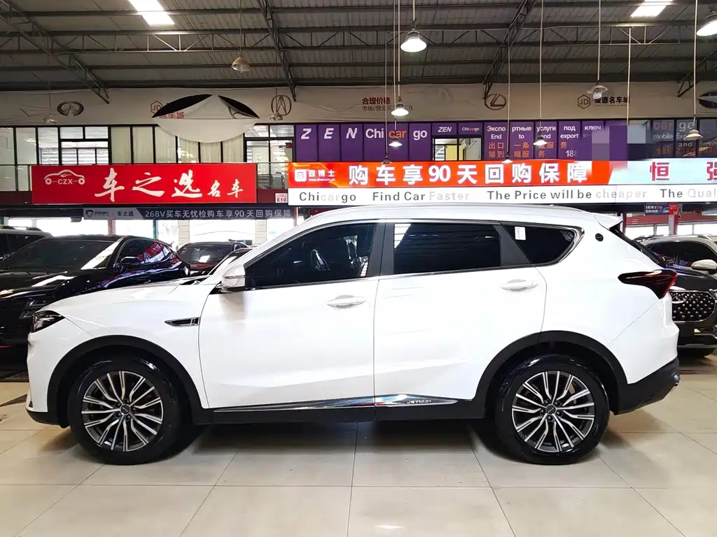 Jetour X70 PLUS 2024 — фото 3