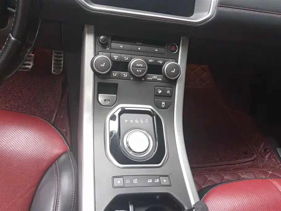 Land Rover Evoque 2017 — фото 16