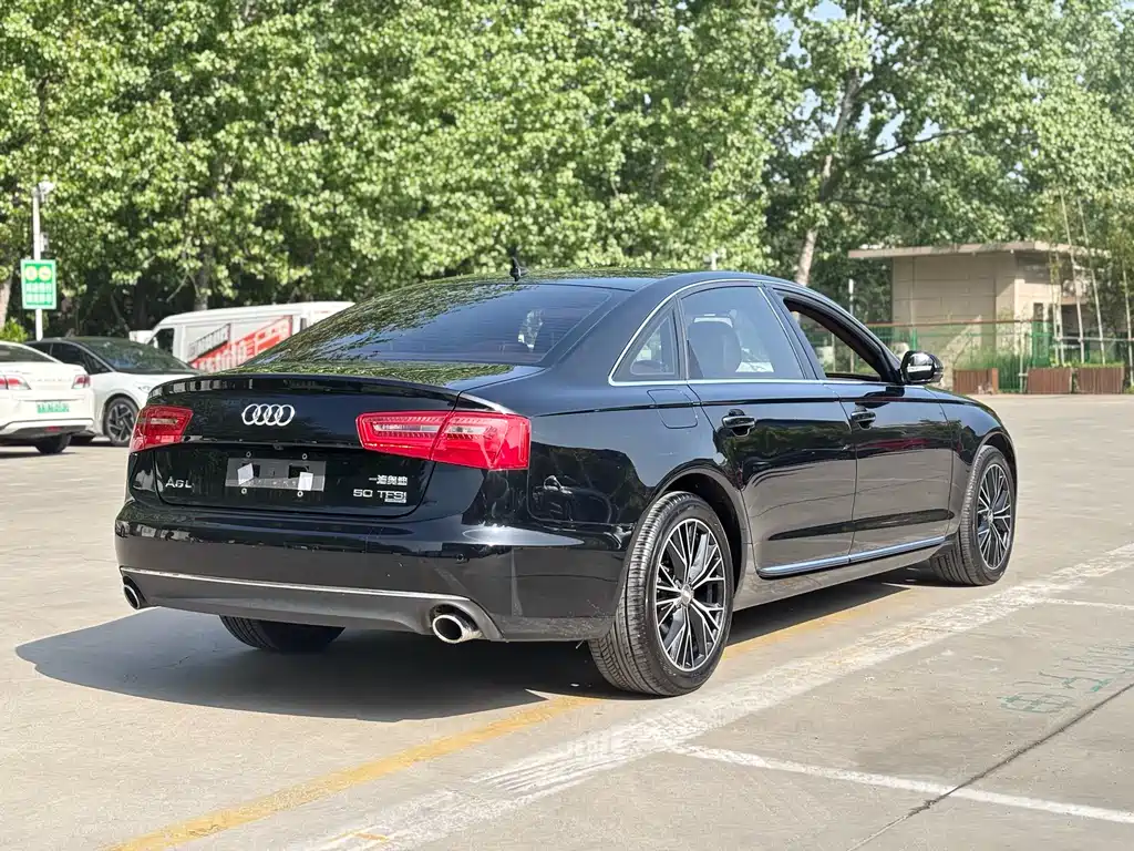 Audi A6L 2014 — фото 19