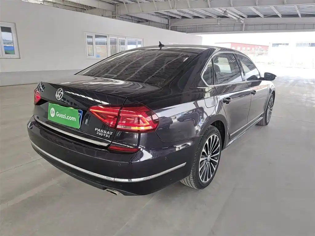 Volkswagen Passat 2016 — фото 5