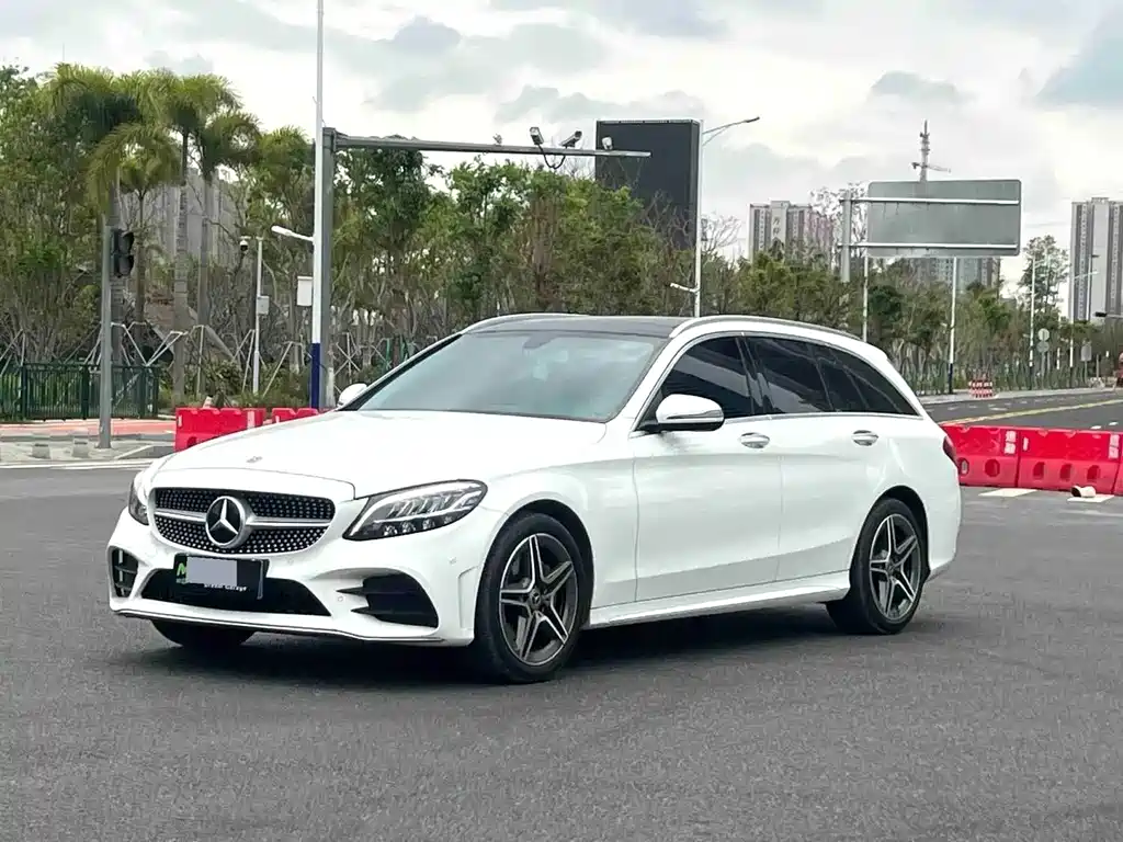 Mercedes-Benz C-Class 2019