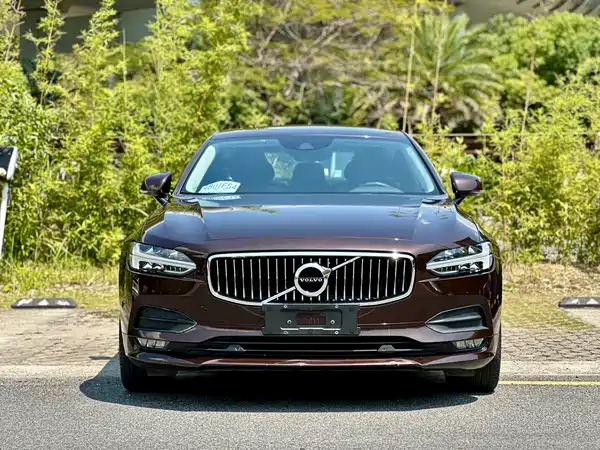 Volvo S90 2017