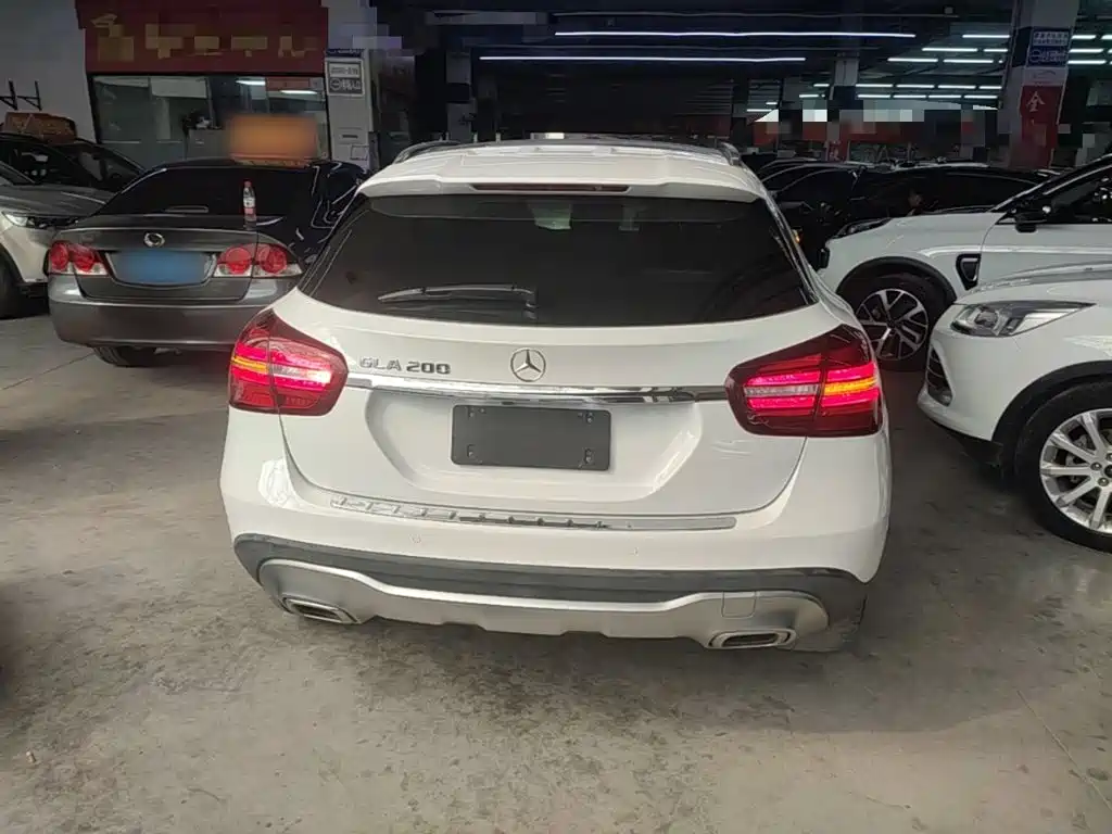 Mercedes-Benz GLA 2018 — фото 6