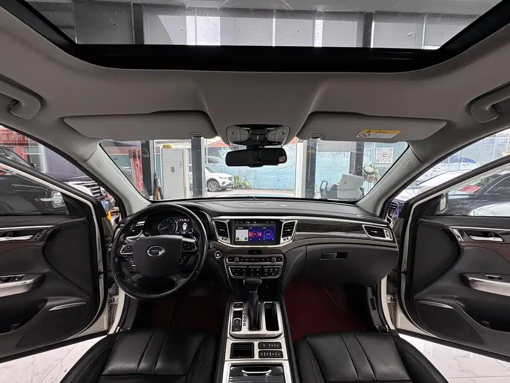 GAC Motor Trumpchi GS8 2017