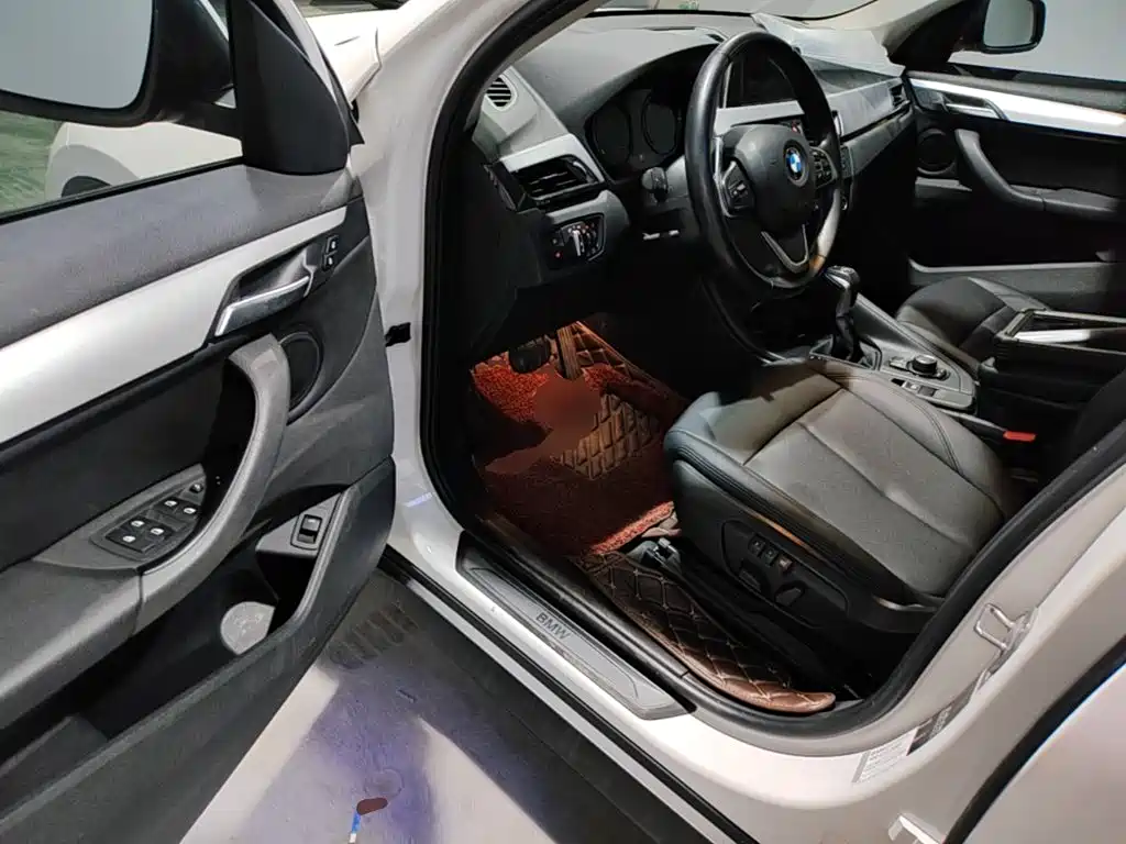 BMW X1 2019 — фото 16