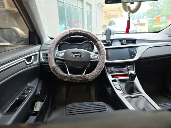 Geely Emgrand GL 2021