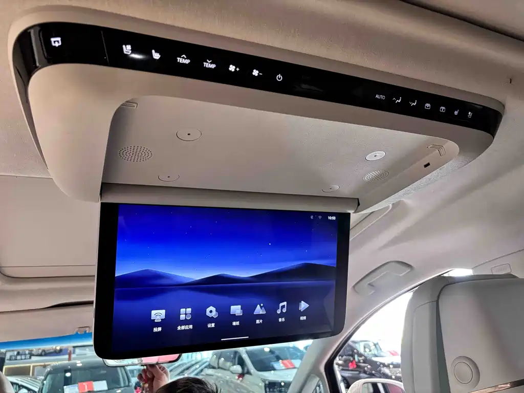 Buick GL8 Hybrid 2025 — фото 10