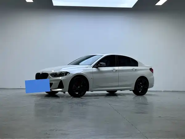 BMW 1 Series 2023