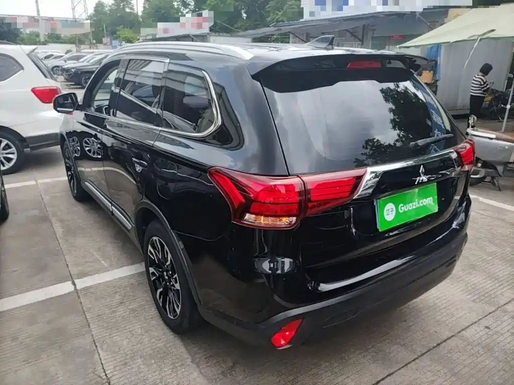 Mitsubishi Outlander 2019