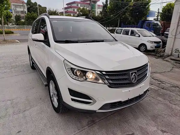 Baojun 560 2016