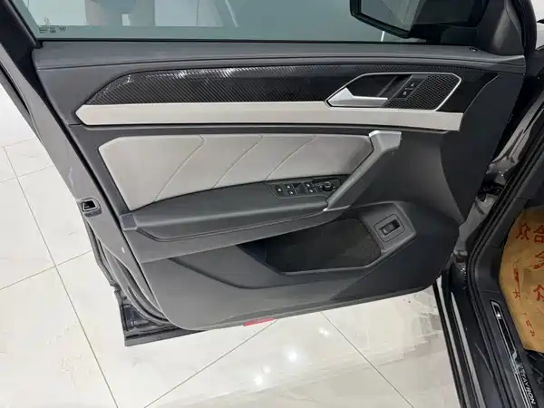 Volkswagen Tayron 2023