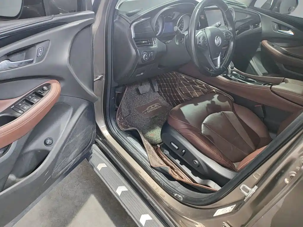 Buick Envision Plus 2018 — фото 12