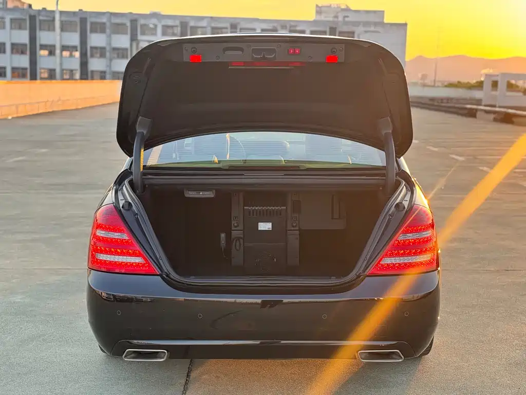 Mercedes-Benz S-Class 2012 — фото 10
