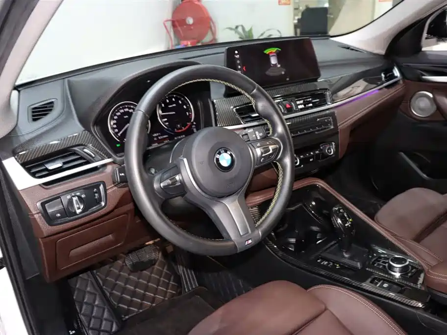 BMW X2 2024 — фото 10
