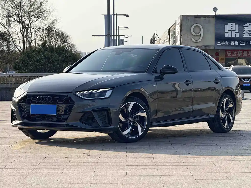 Audi A4L 2023