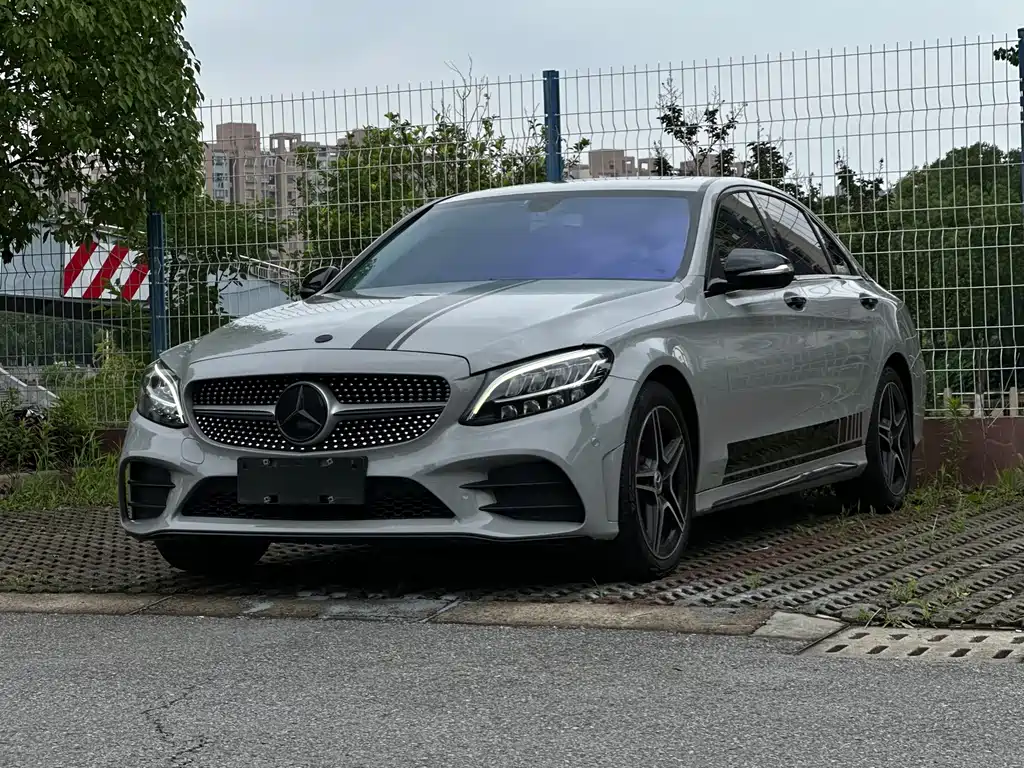 Mercedes-Benz C-Class 2019