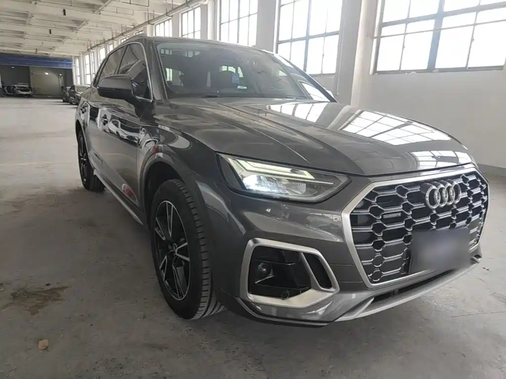 Audi Q5L 2022 — фото 4