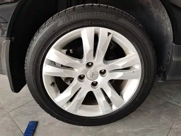 Peugeot 3008 2014