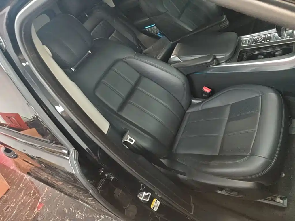 Land Rover Sport PHEV 2021 — фото 25
