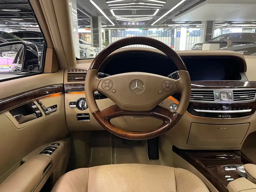 Mercedes-Benz S-Class 2010 — фото 38