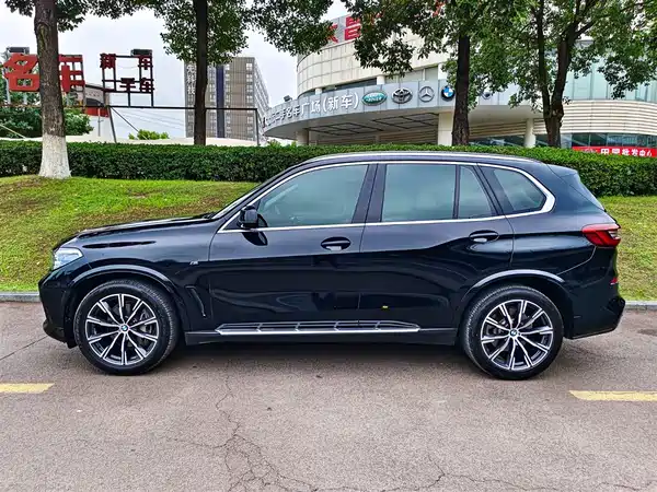 BMW X5 2019