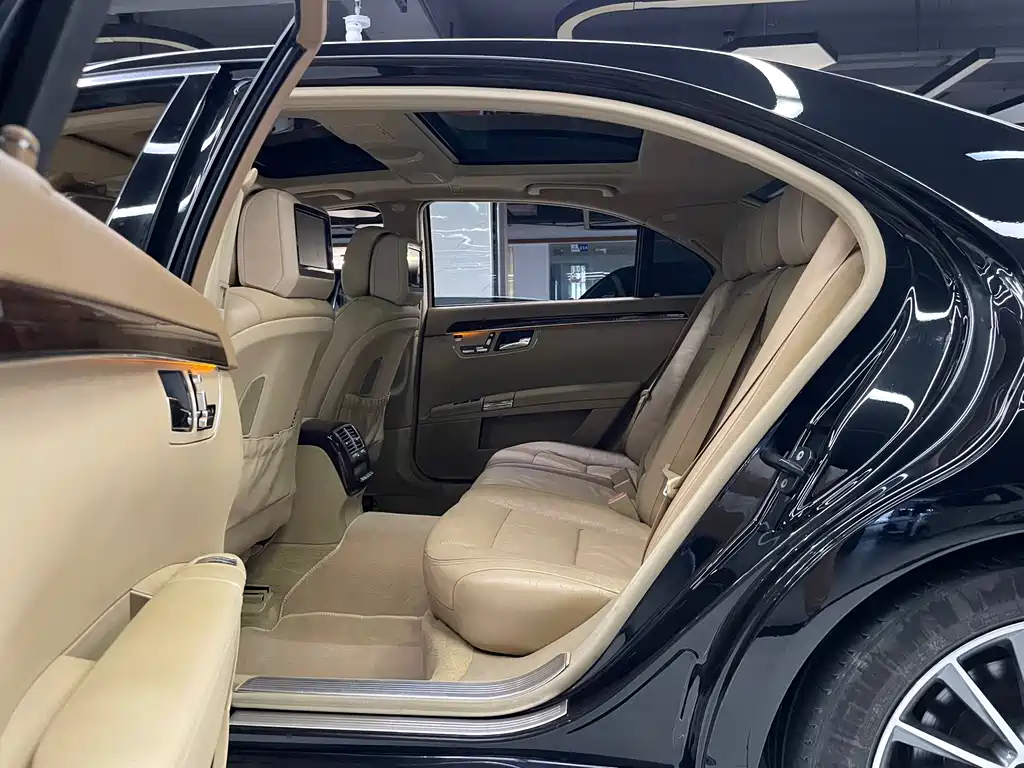 Mercedes-Benz S-Class 2010 — фото 10