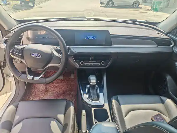 Ford Escort 2021
