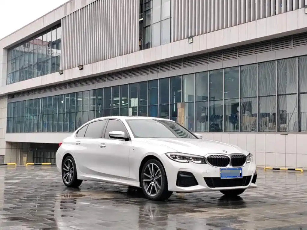 BMW 3 Series 2022