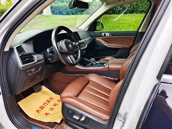 BMW X5 2019