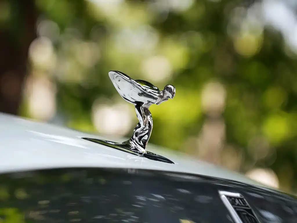 Rolls-Royce Phantom 2024 — фото 17