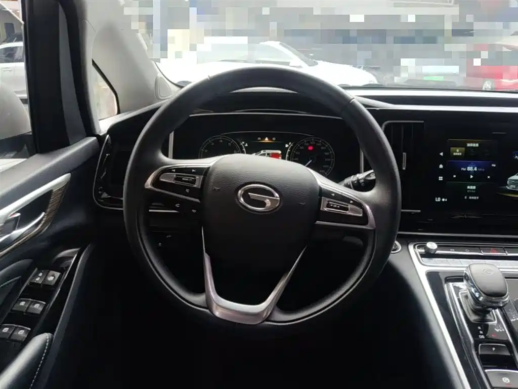 GAC Motor Trumpchi M8 2022 — фото 11