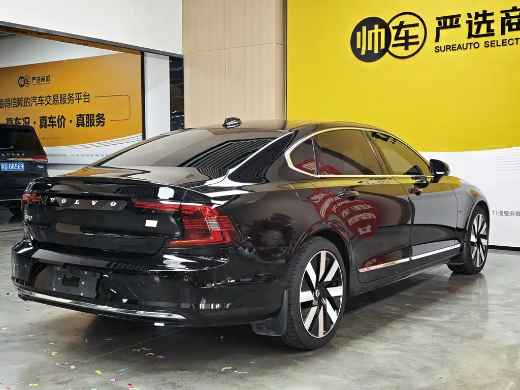 Volvo S90 PHEV 2023 — фото 4