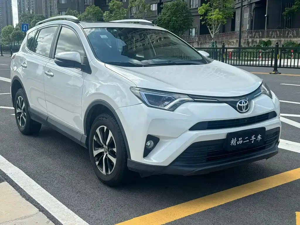 Toyota RAV4 2016