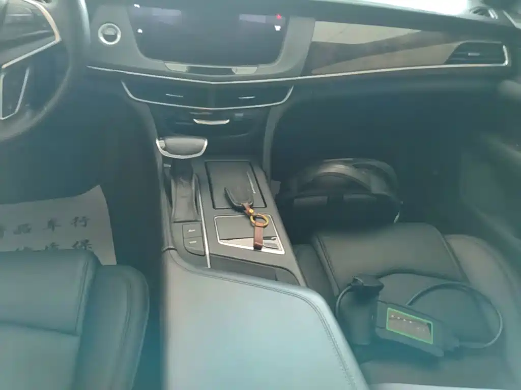 Cadillac CT6 2016 — фото 14