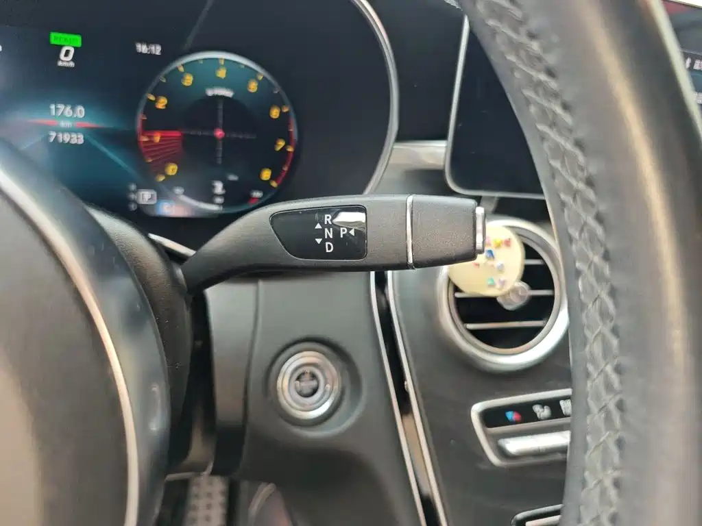 Mercedes-Benz C-Class 2019