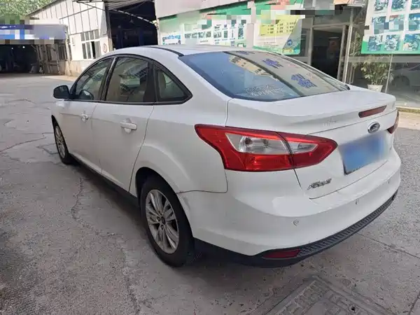 Ford Focus 2012
