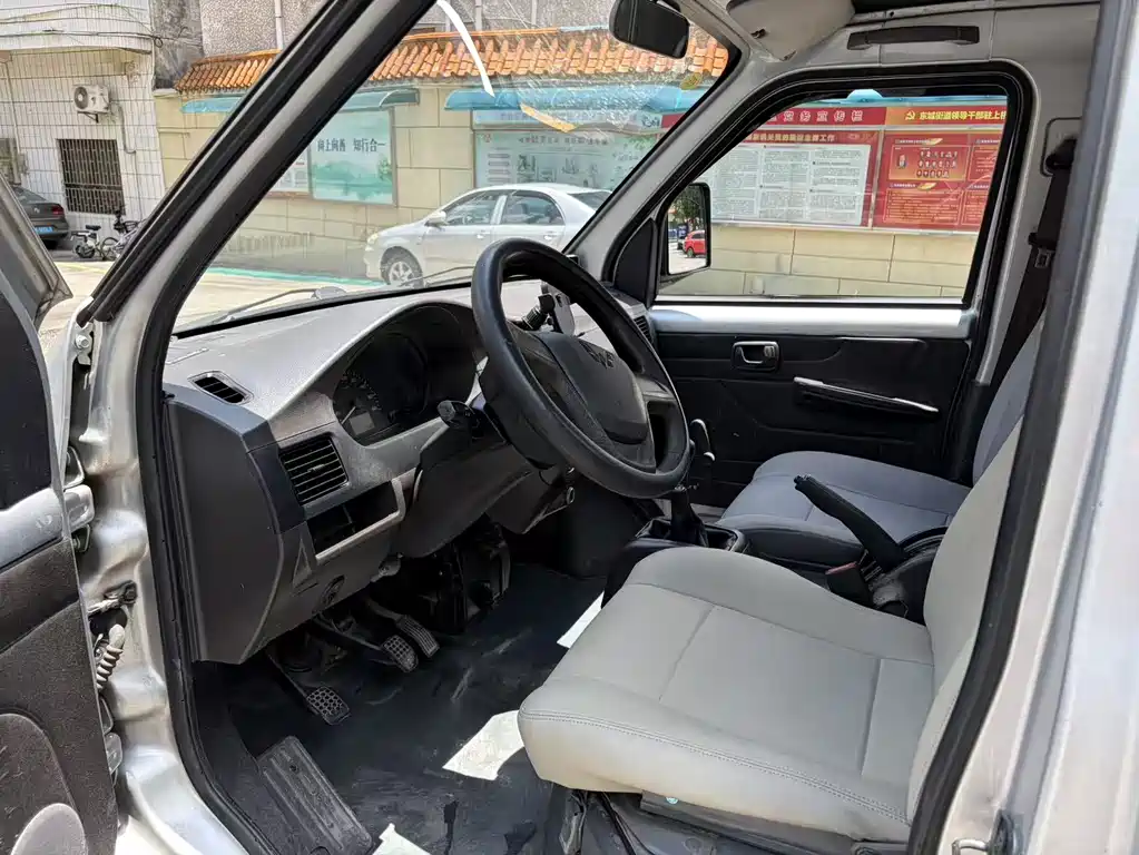 Wuling Rongguang Mini Truck 2019 — фото 11