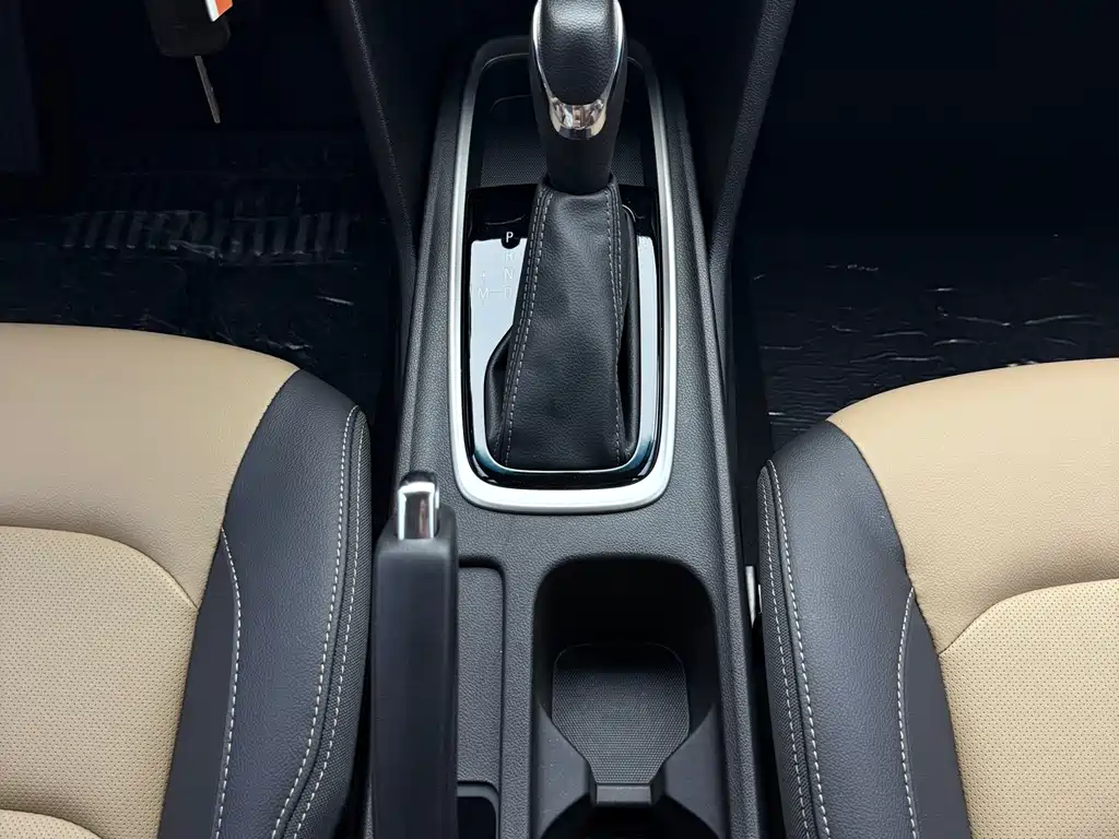 Chevrolet Monza 2022 — фото 10
