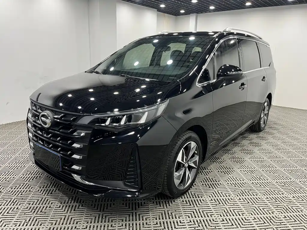 GAC Motor Trumpchi M6 2022 — фото 3