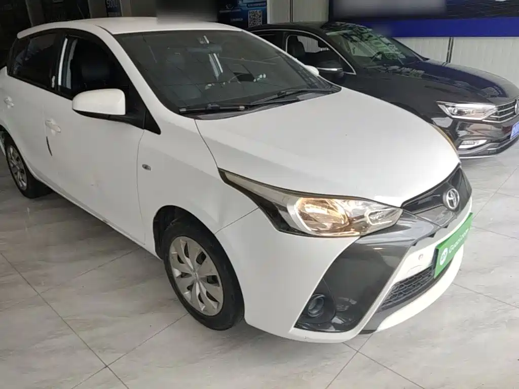 Toyota Yaris L 2017