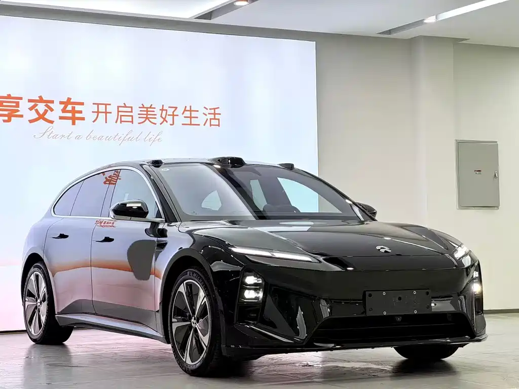 NIO ET5T 2025