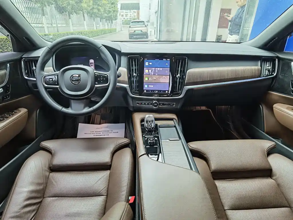 Volvo S90 2023 — фото 10