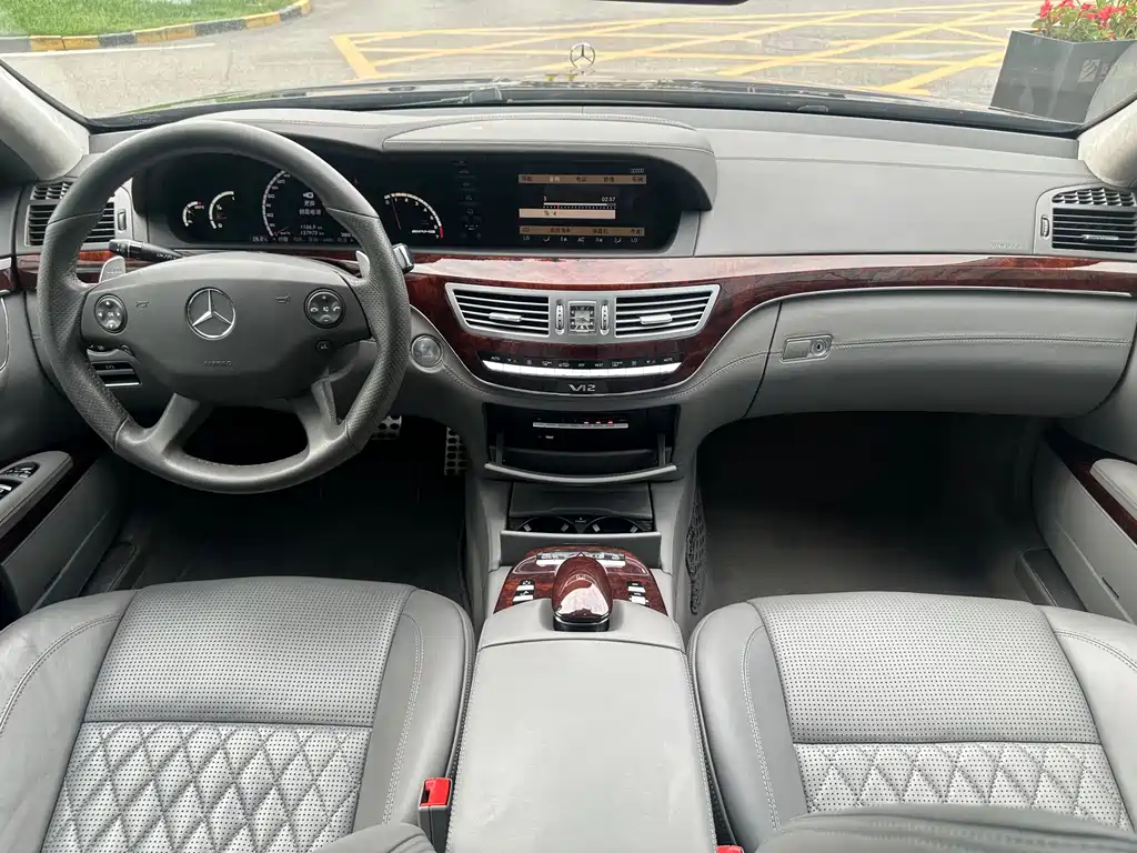 Mercedes-Benz S-Class AMG 2009 — фото 22