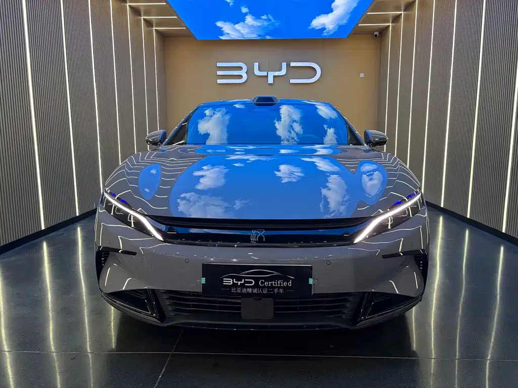BYD Han 2025 — фото 2